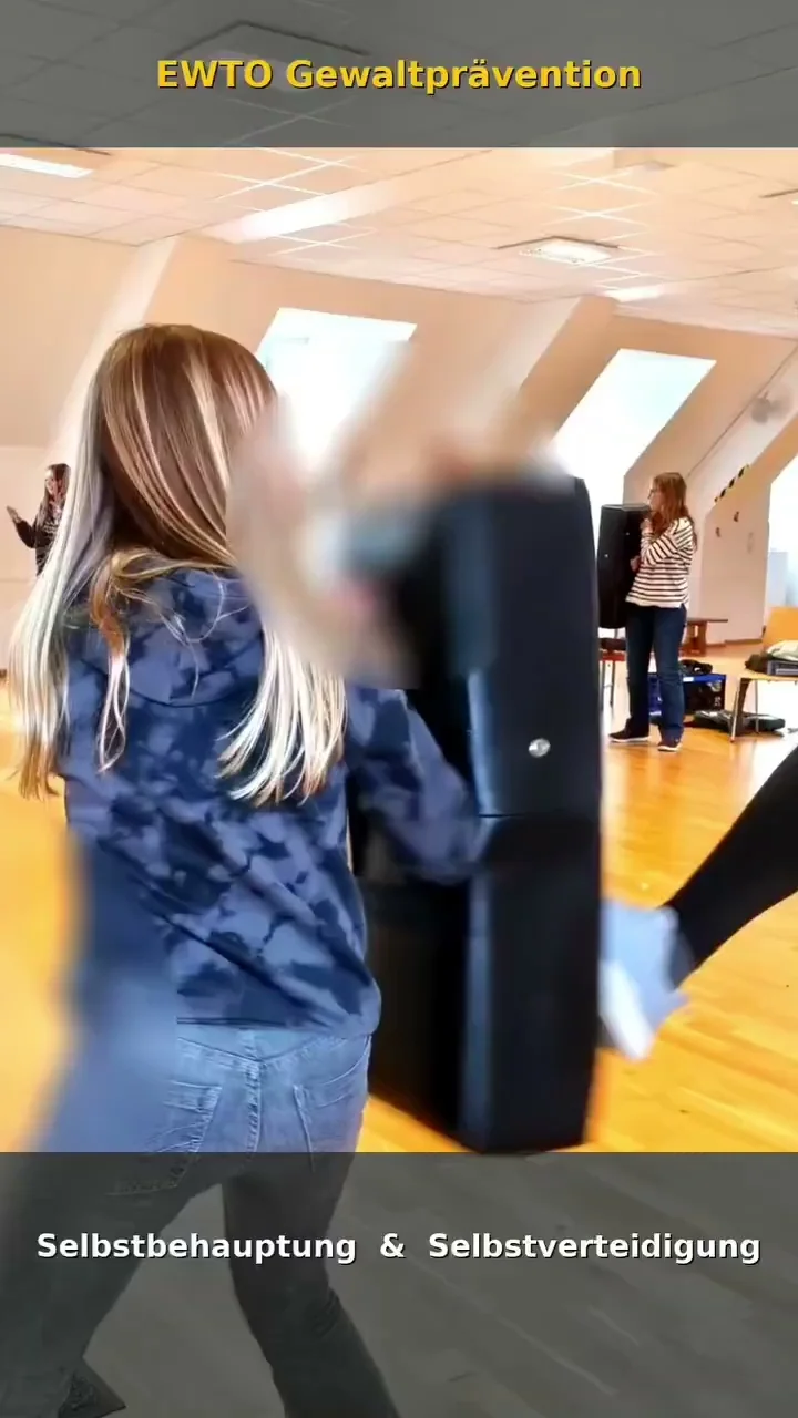 Selbstbehauptungskurs für Mädchen in Kooperation mit der Stadt Attendorn